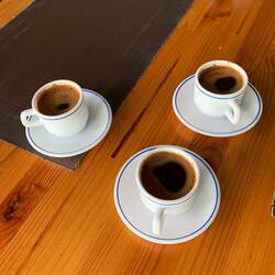 Die letzten Greek Coffee