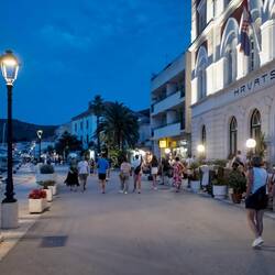 Vis waterfront