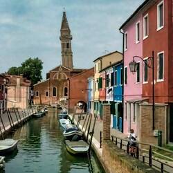 Burano also has a leaning tower