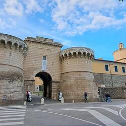 Porta Napoli