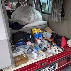Die Liste an Ersatzteilen wächst von Reise zu Reise