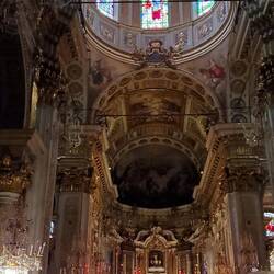 We visited a church in Santa Margherita that was adorned in gold Baroque style!