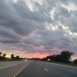 Beautiful morning for a drive into Dublin. Looks early but it was 9:00.