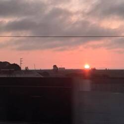 Sonnenuntergang aus dem Bus