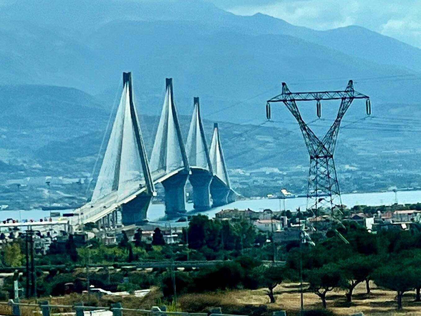 Rio-Andirrio-Brücke