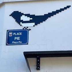 These figures made out of Lego are also all around town