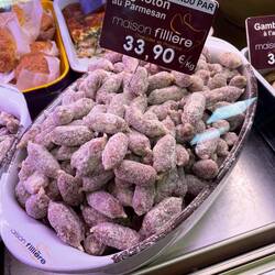 There were so many of this small sausages at the market and they all sounded delicious