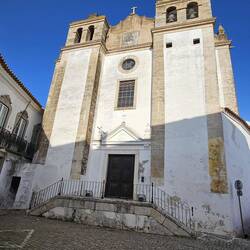 Von außen ziemlich unscheinbar