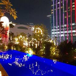 "Rooty", coole Rooftoop Bar