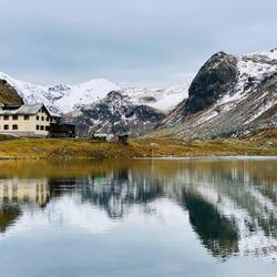 Schottensee vor dem Flüelapass