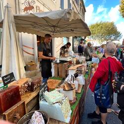 We got some delicious nougat at this stall