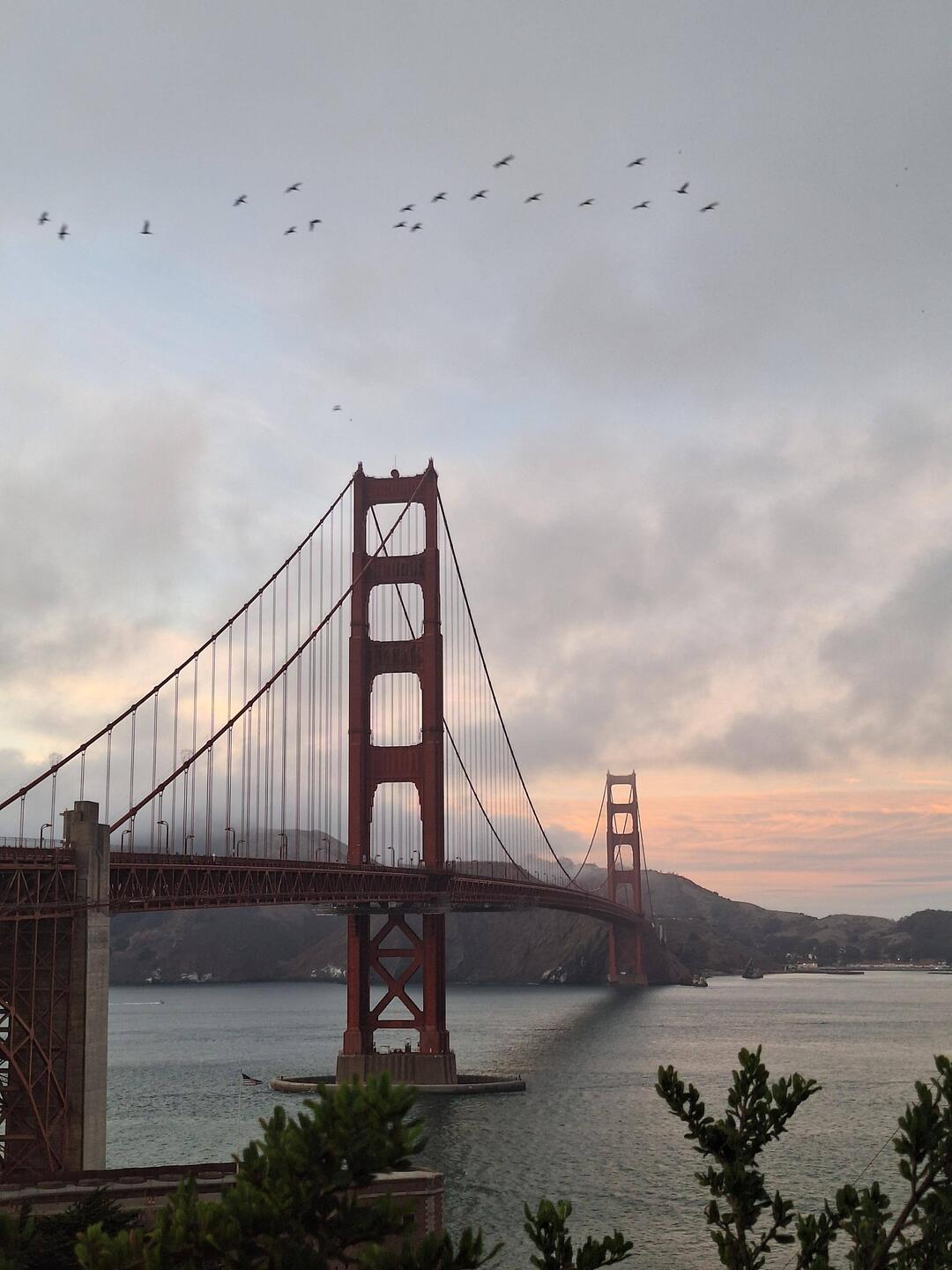 Einfahrt über die Golden Gate Bridge und Schlafplatz für die erste Nacht