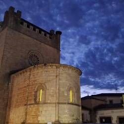 Unusual colour and pattern in the sky.