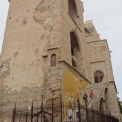 Zwei Wachtürme der ehemaligen Stadtmauer