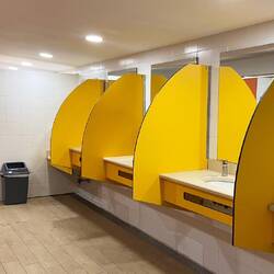 Welch Farbe 😂😎