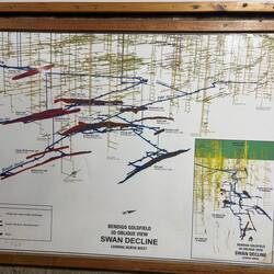 Auf der Skizze sieht man rechts oben, wie winzig die Deborah Mine im Vergleich zur Swan Mine ist.
