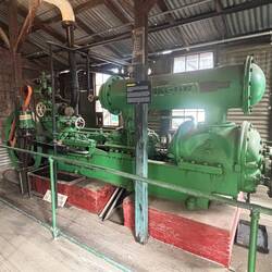 Dampfbetriebener Kompressor