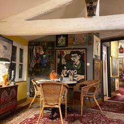 Another aspect to admire the art