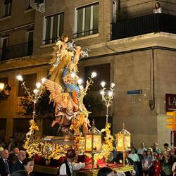 Am Sonntagabend ist dann auch Religion noch ein Thema.