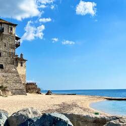 Der Wehrturm von Ouranoupoli