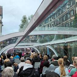 In der ersten Schleuse, Hebehöhe 2,5 m