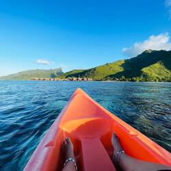 Blick auf die Insel vom Kajak