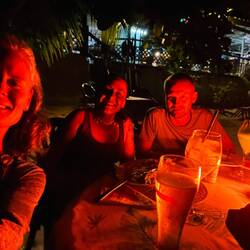 Jeden Tag mit neuen Leuten aus aller Welt😋 (hier: Schweden und Tschechien)