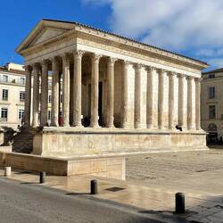 La Maison Carrée