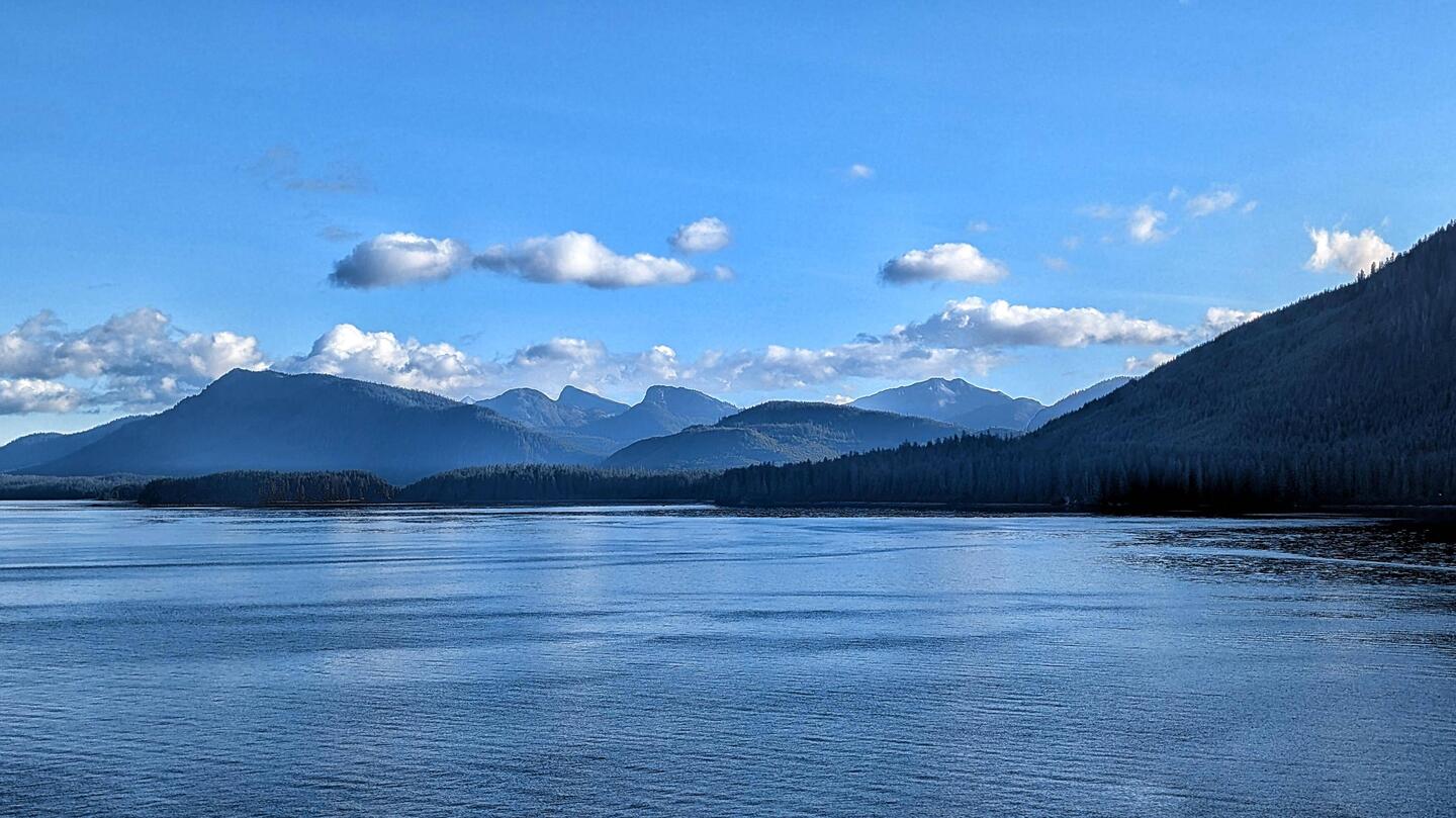 Leaving Hoonah along the Icy Strait.