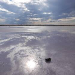 Aber genug, dass sich der Himmel spiegelt