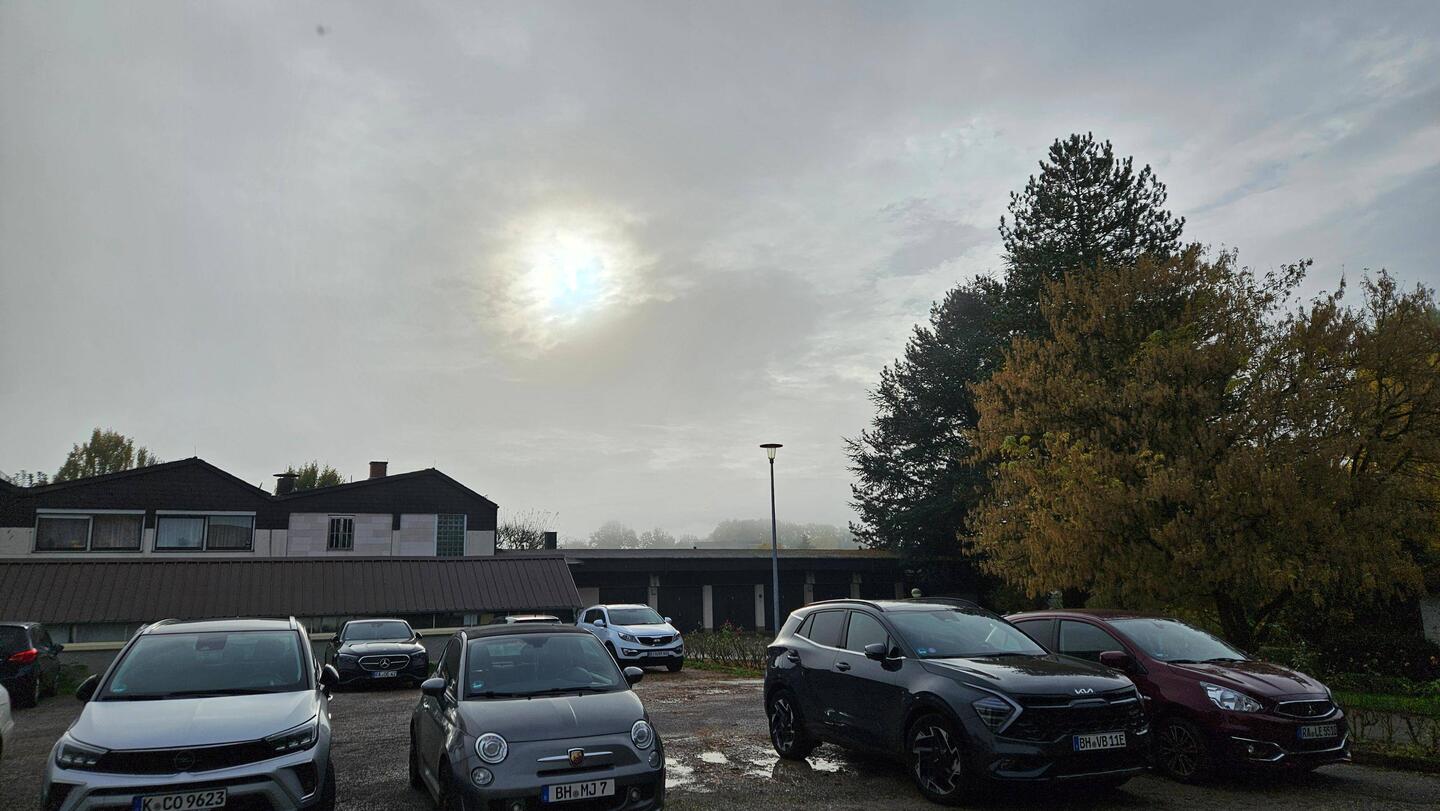 Die Sonne traut sich nicht so richtig! 🤭