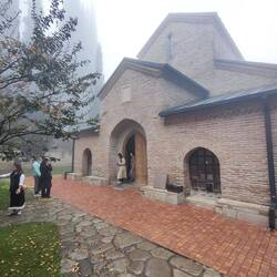 Kloster St. Nino im Nebel