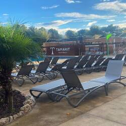 Der Pool . Wem es zu stürmisch 🌊 am Meer ist kann hier seine Bahn schwimmen 🏊🏻