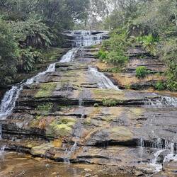 View of Katoomba Falls closer to the base