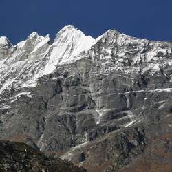 Kimshung 6745 m