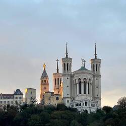 Notre-Dame de Fourvière, Wahrzeichen Lyon's