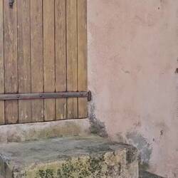 ...und Geschäfte....auch wenn das nicht jeder registrierte und einfach vorbeiläuft... 🙄