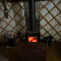 Kamin in der Yurte