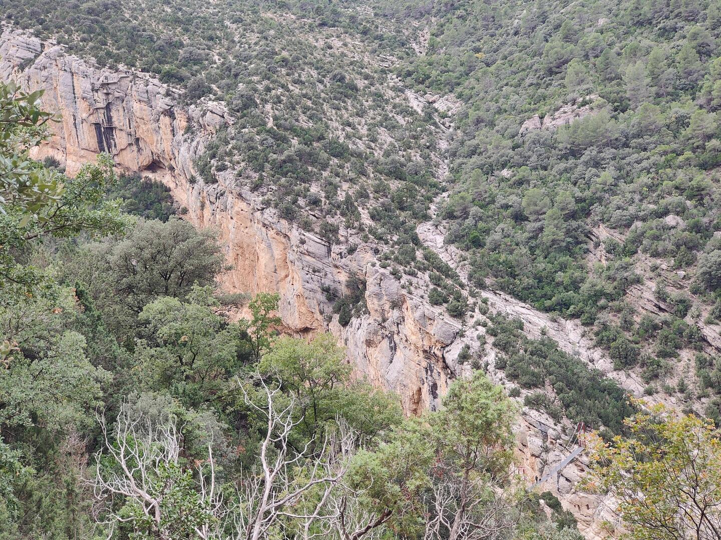 Zoom in bottom right for the bridge and top left for the stairs