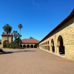 Fast so schön wie deutsche Unis