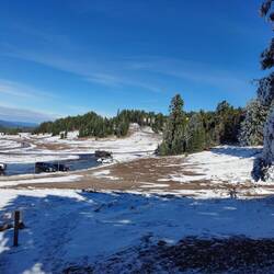 Auf 2.300m gibt es schon Schnee