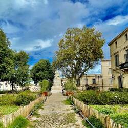 Place de la Canourgue
