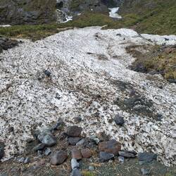 die Reste einer Lawine