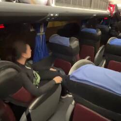 Von Sucre nach Tupiza fahren wir mit einem weiteren gediegenen Bus mit viel Platz