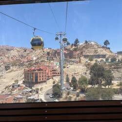 Nicht überall kann man bauen, immer wieder sehen wir auch Erdrutsche