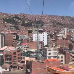 Nun geht es nach oben auf die Hochebene Richtung El Alto