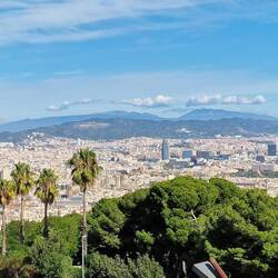 Vor allem über Barcelona.