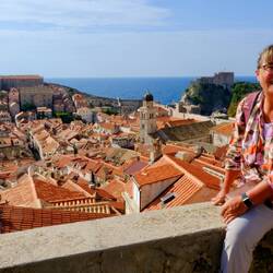 Da lachen die Stadt und Petra.