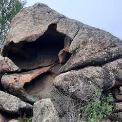 Toller Stein. Was die Natur so alles schafft.