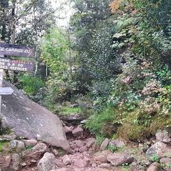 Der Weg geht quer über die Insel, aber Längs. Hier sind alpine Erfahrungen gefragt.